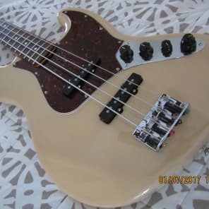 Fender 60th Anniversary Power Jazz Bass Classic Series 2006 Honey Blonde Fishman Piezo Bridge W/Case image 1