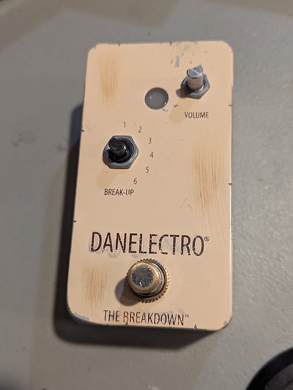 Danelectro The Breakdown