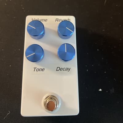ギター NINEVOLT PEDALS BATH TIME REVERB Animals Pedal BATH TIME REVERB – Animals Pedal USA