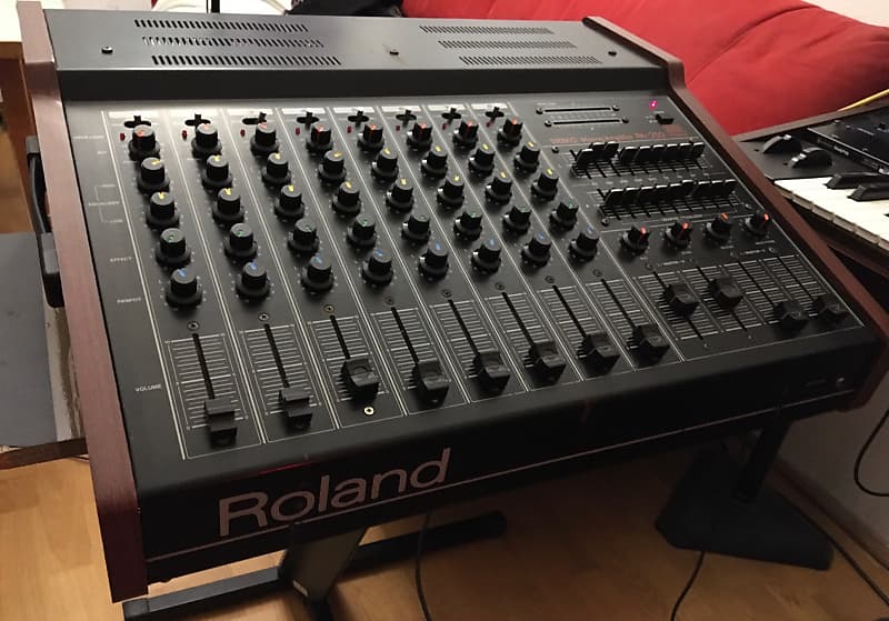 Roland PA-250 1980 Black | Reverb Bulgaria