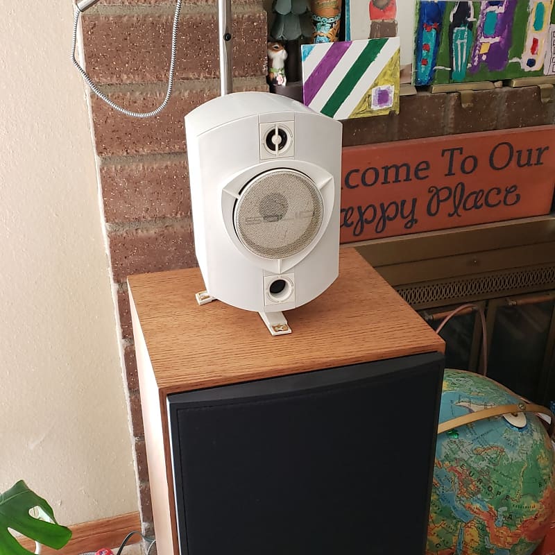 Four B&W Rock Solid Sounds Monitor Speakers, 1992, 150W handling