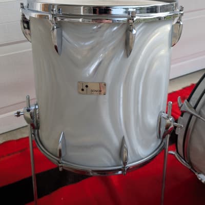 Sonor Teardrop 20/13/13/16 60s White Satin Flame image 5