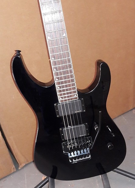 Jackson DKMG Dinky Made in Japan Gloss Black EMG HZ Pickups Floyd Rose