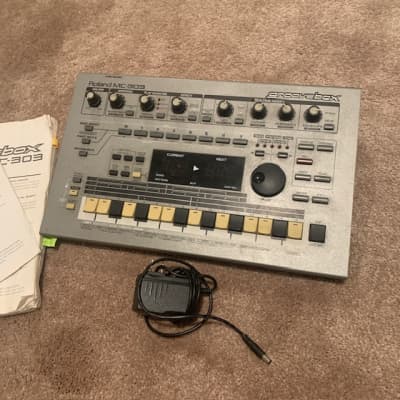 Roland MC-303 groovebox - Gearspace