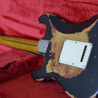 Black over Burst Heavy Relic’d Fender Stratocaster image 3