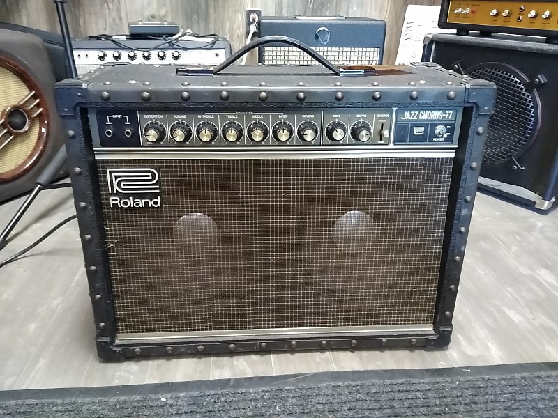 Roland JC-77 Jazz Chorus 80-Watt 2x10