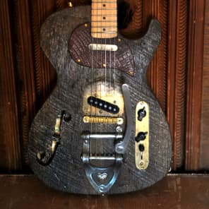 Postal Handmade Crossroads Barnwood Guitar Old Pine Body F Hole Vintage Vibrato Fender US Pickups image 3