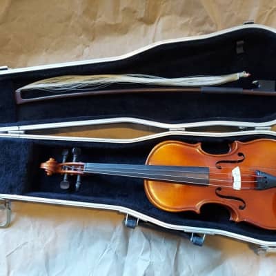 Fritz Otto Kaiser , 4/4 Full Size Violin w/case, 2 bows