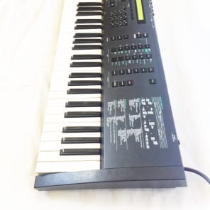 YAMAHA V-50 Vintage FM Synthesizer/Workstation/Keyboard.Made in Japan - 1989. image 5