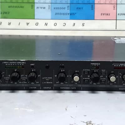 Alesis 3632 Dual-Channel Compressor / Limiter / Gate 2000s - Black image 1