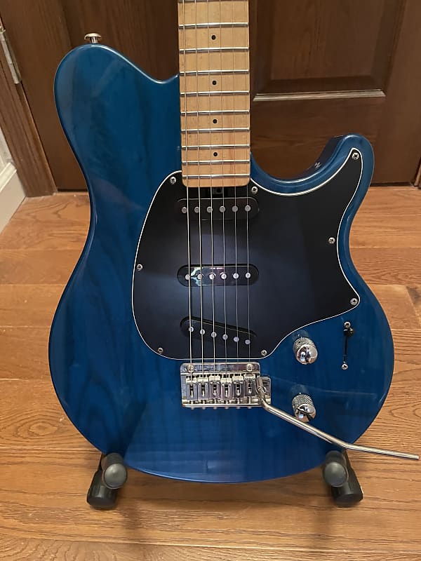 Ernie Ball Music Man Axis Sport (SSS) 1996 - Translucent Blue