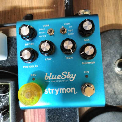 Strymon Blue Sky Reverberator V2