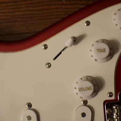 Fender Squire Strat - Candy Apple Red image 4