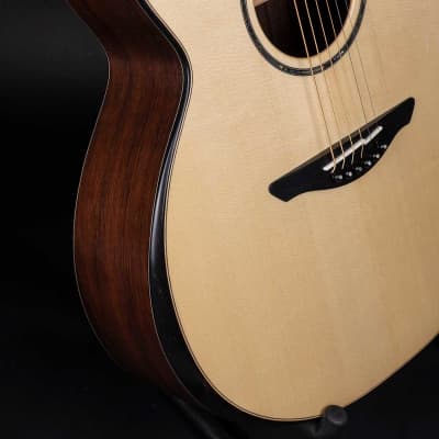 Avalon Arc L8-325DBC Custom guitar - Old Lowden factory - new & over 25% off! image 7