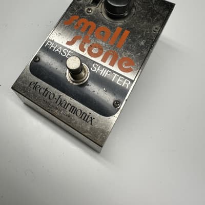 Electro-Harmonix Small Stone Phase Shifter | Reverb