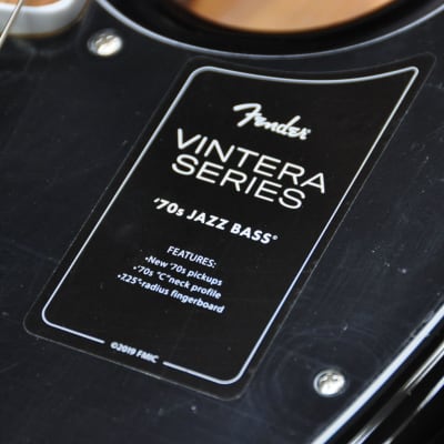 Fender Vintera 70s Jazz Bass 2 Color Sunburst image 11