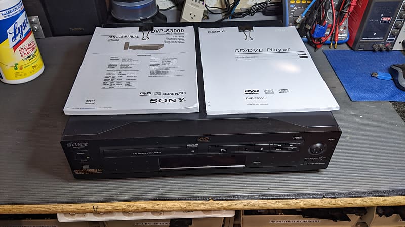 Vintage 90's Made in Japan Sony DVP-S3000 CD-DVD Player 