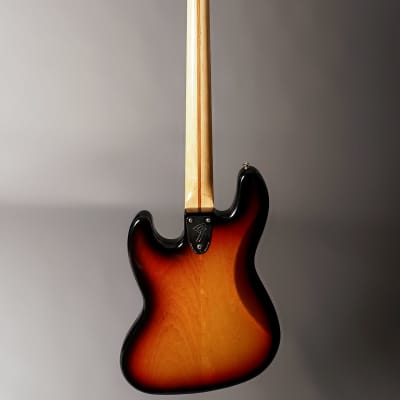 Fender American Vintage '75 Jazz Bass with Rosewood Fretboard 1999 - 3-Color Sunburst image 8