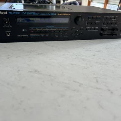 Roland JV-1080 64-Voice Synthesizer Module 1994 - 2001 - Black