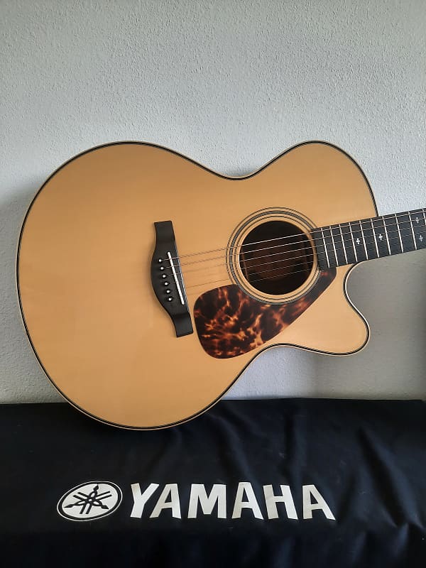 Yamaha LJX26CP 2009 image 1