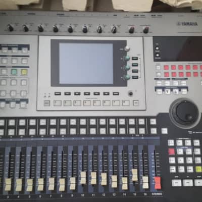 Universal Audio UAD-2 Satellite Thunderbolt 3 OCTO Core DSP