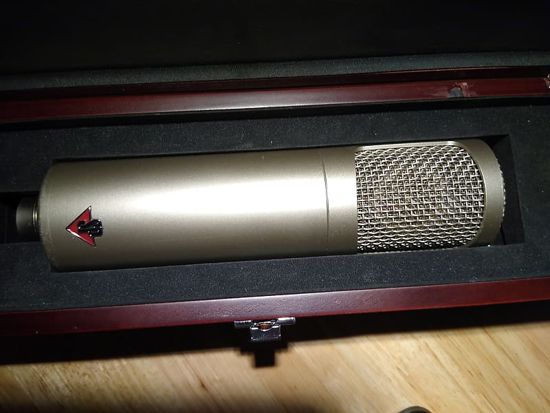 MicPartsStudio Projects C1 "Red Badge" Neumann U87 EQ mod Reverb