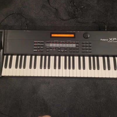 Roland XP-50 61 key Synthesizer
