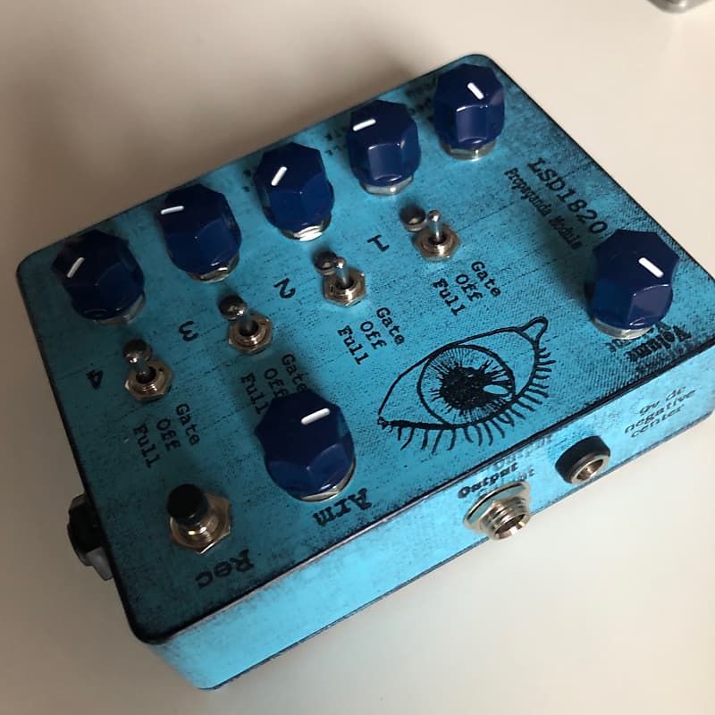 Mid-Fi Electronics LSD1820 Propaganda Module 2021 Blue