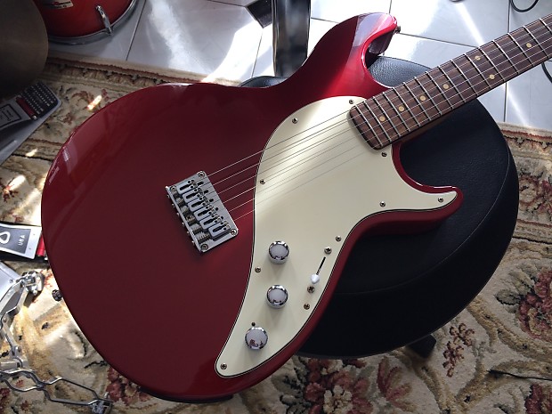 Line 6 store variax 300 price