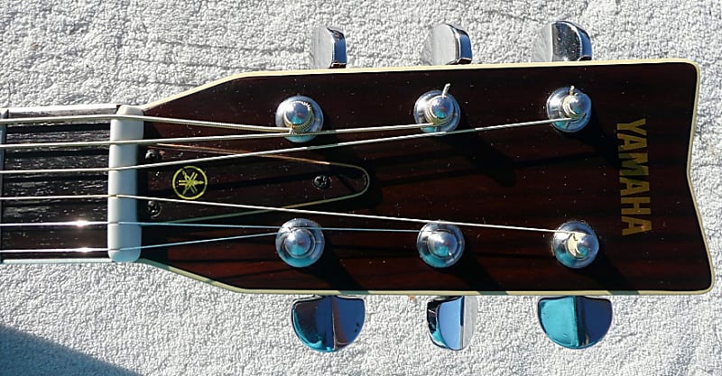 Vintage 70's Yamaha FG-201 Acoustic Guitar - Made in Japan