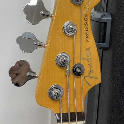 Fender American Ultra Precision Bass with Rosewood Fretboard - Ultraburst image 3