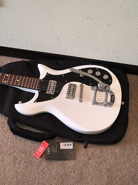 Stunning 2016 White Gretsch G5135 CVT Corvette, Pro Set-Up