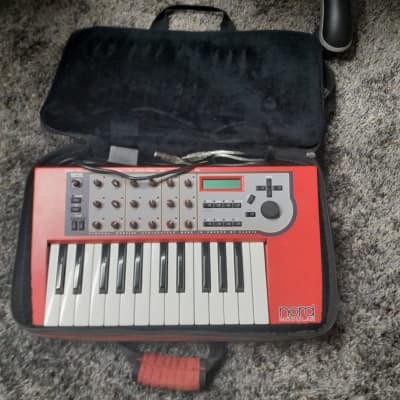 Nord Modular 25-Key Virtual Synthesizer 1997 - 2003 - Red