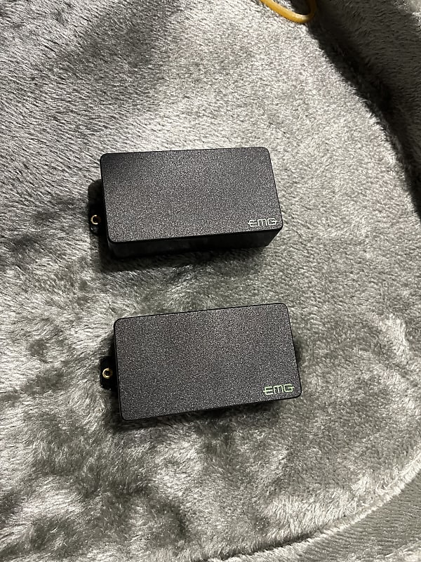 EMG カーク・ハメットBB-N & BB-B セット Amazon.com: EMG KHBB Kirk Hammett Bone Breaker Humbucker