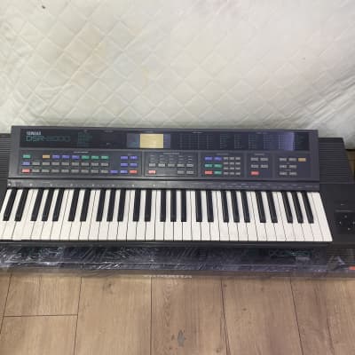 Yamaha DSR2000 Keyboard Synthesizer DSR-2000 w/ Power Supply.