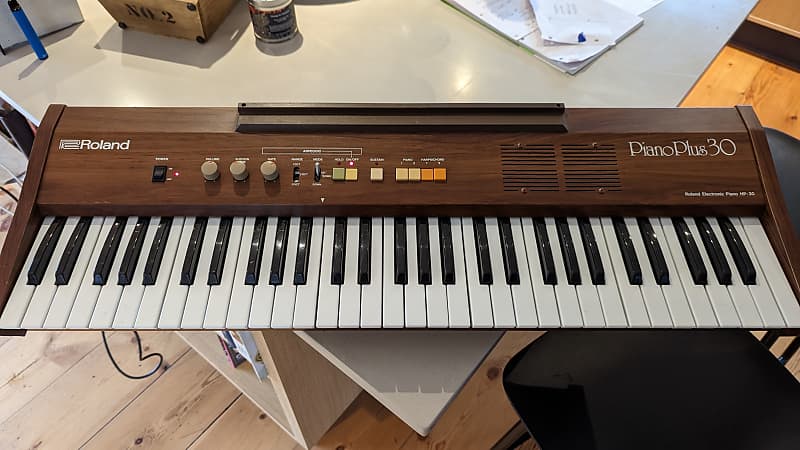 Roland Piano Plus 30 HP-30 | Reverb