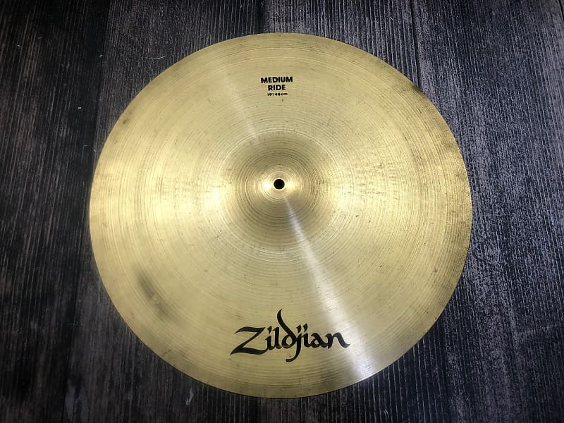 Zildjian 19" A Series Medium Ride Cymbal image 1