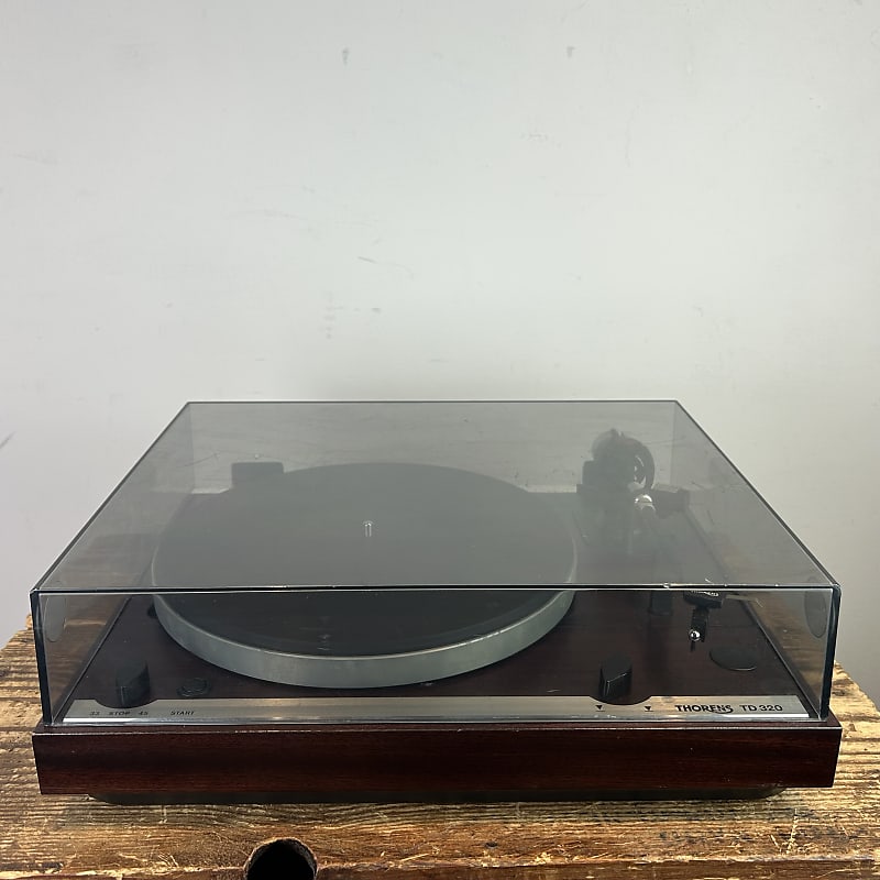 Thorens TD 320 Turntable - Local Pickup only in Milwaukee, WI  			