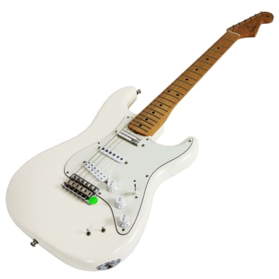 Fender EOB Sustainer Stratocaster Ed O’Brien Signature in Olympic White image 7