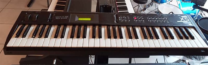 Korg X5 Keyboard Synth with Case image 1