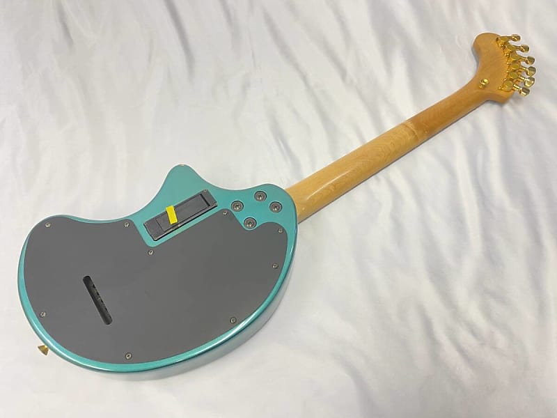 Fernandes ZO-3 / フェルナンデス 芸達者 メタリックグリーン