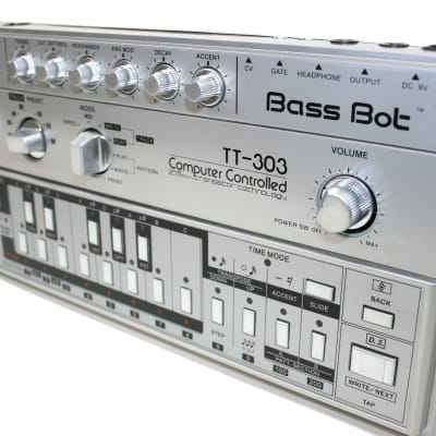 Cyclone Analogic TT-303 Bass Bot V1 | Reverb