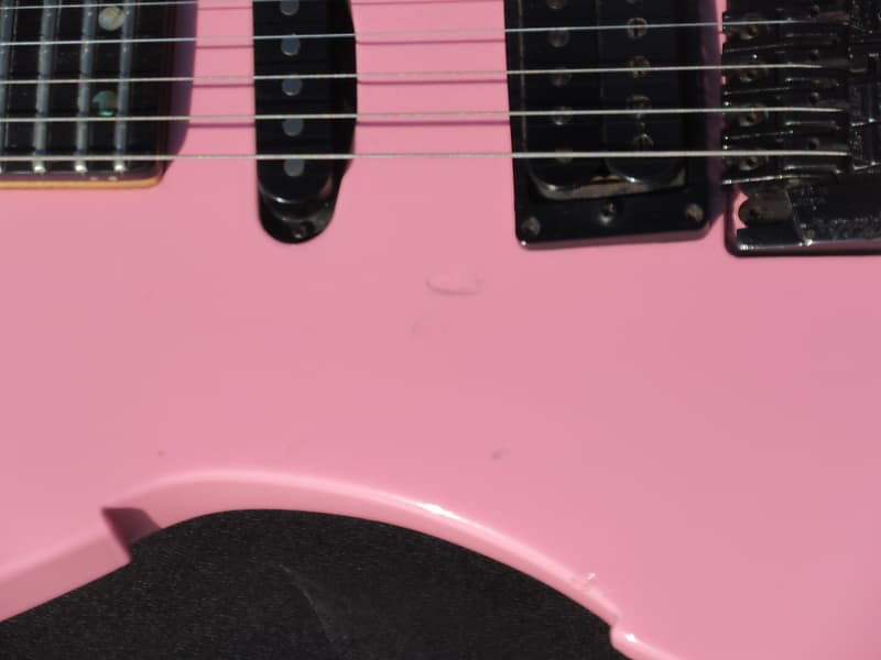 Vintage Peavey Vandenberg Signature Rock It Pink with Peavey Case | Reverb