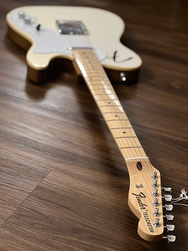 Fender Japan Limited Edition F Hole Telecaster Thinline with