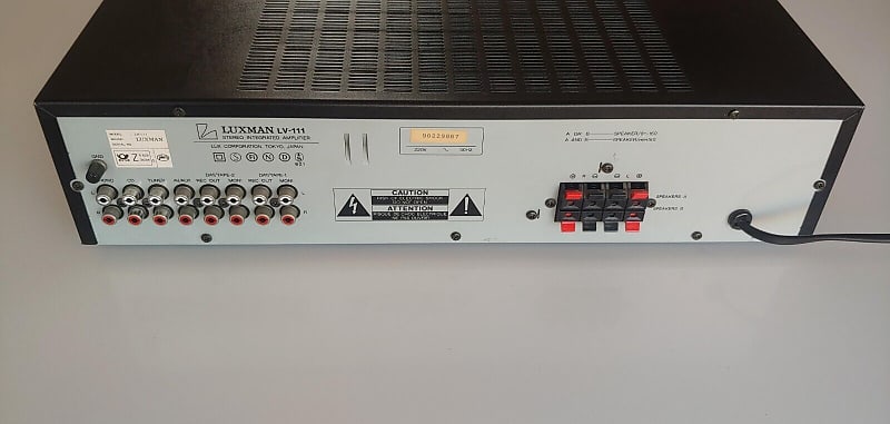 Is this as messed up as it looks to me? Luxman LV-111 Used : r/vintageaudio