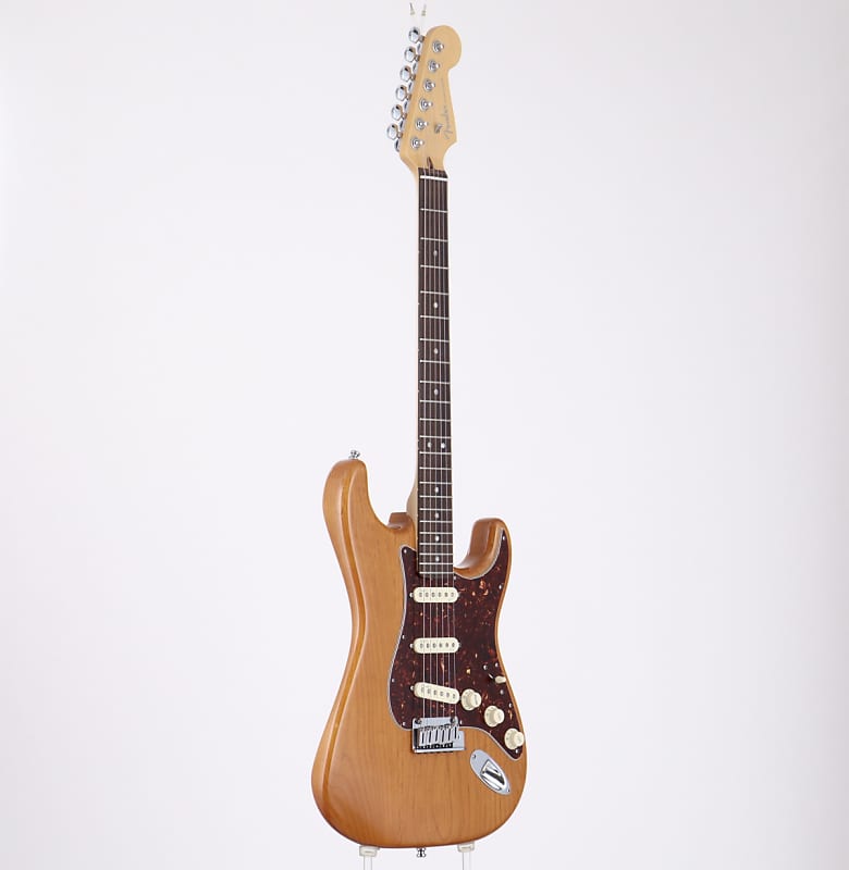 大人の上質  Deluxe American Fender Stratocaster Rosewood Amber N3 ギター