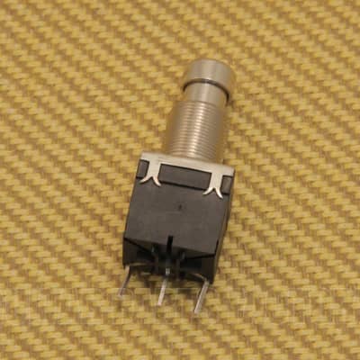 009-7298-000 Genuine Fender Replacement Switch for Footswitch 0071359000 Super Champ XD image 1
