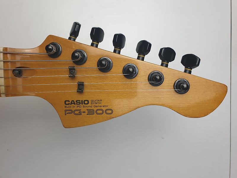 Casio PG 300 Digital/MIDI Synth Guitar. Refurbished Electronics 