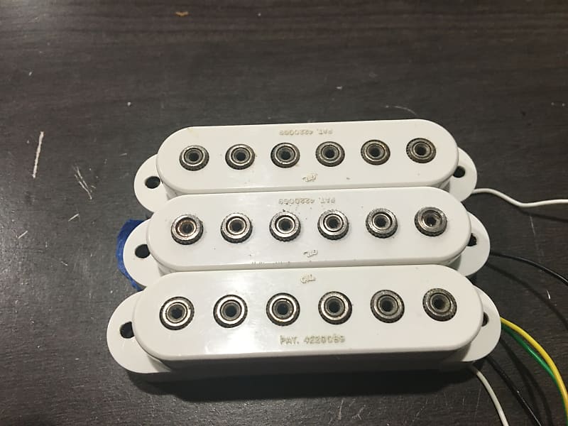 G&L S-500 MFD pickups (3) White