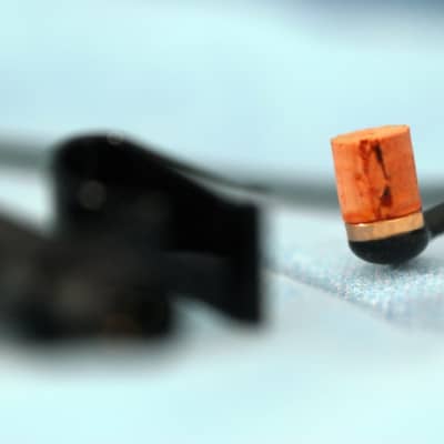 Schertler STAT-V PRO Electrostatic Transducer for Violin/Viola (Includes Yellow Single Preamp) image 2